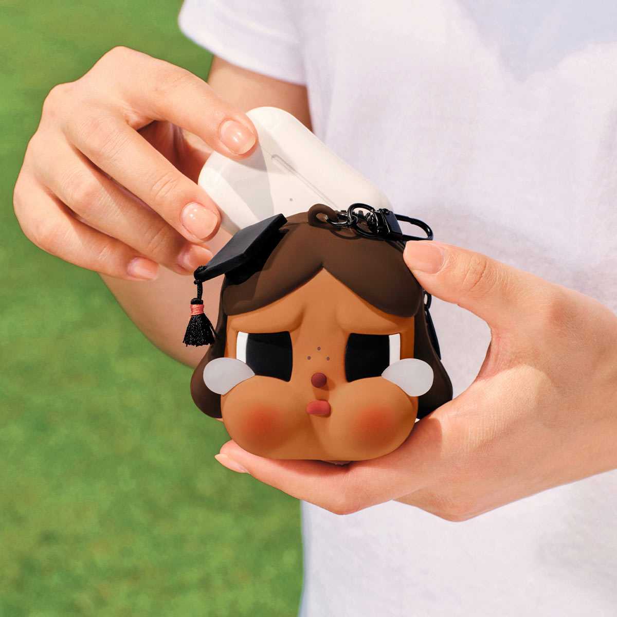 POPMART CRYBABY Sunset Concert Series-Earphone Bag